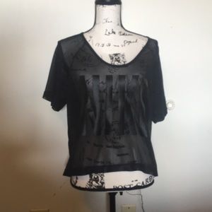 Nike Cropped Black Jersey Size Medium